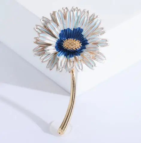 Cross border pastoral style hand-painted fashionable flower brooch for female niche high-end feel pins DIY high-end suit brooch