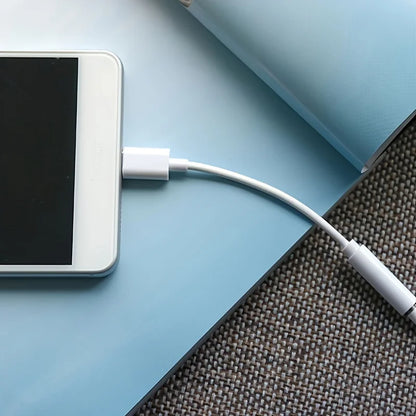 USB-C to 3.5mm Audio Adapter – Headphone Jack for iPhone, Samsung & Android