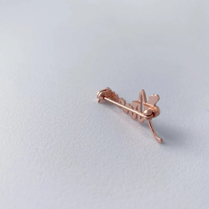 New Custom Name Brooch Letters LOGO Company Nameplate Photo Design Pins Stainless Steel Brooch Women's Wedding Jewelry Gifts
