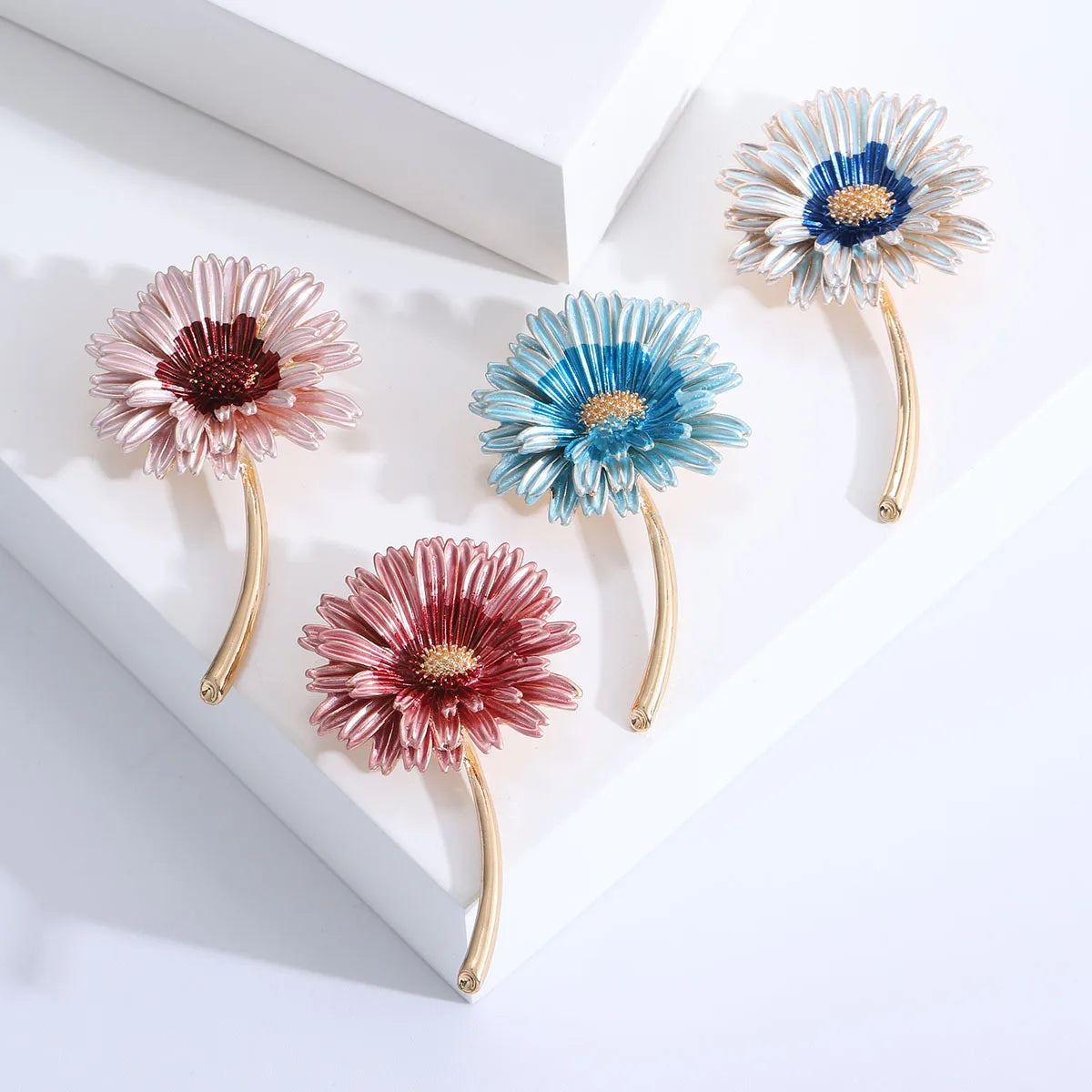 Cross border pastoral style hand-painted fashionable flower brooch for female niche high-end feel pins DIY high-end suit brooch